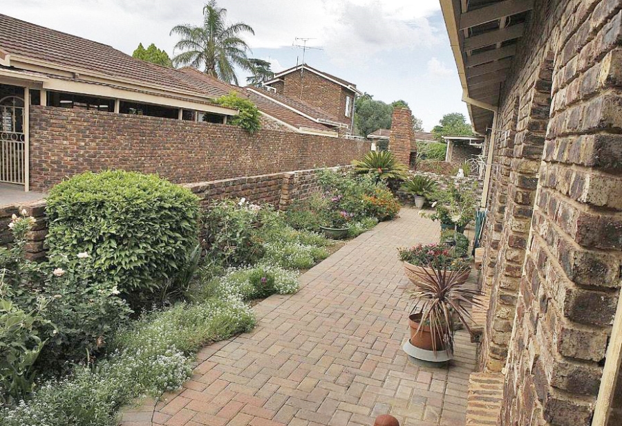 To Let 3 Bedroom Property for Rent in Dagbreek Free State